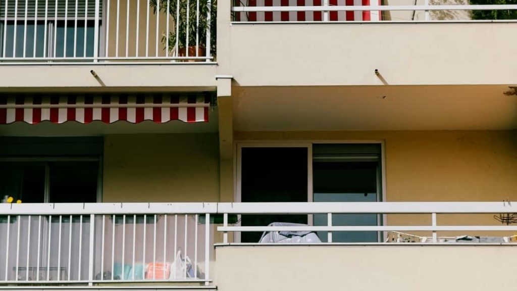 面向中国创作者：实操路径、消息模板、合规建议与变现思路，教你如何通过Telegram触达巴拉圭品牌合作做歌曲反应视频。