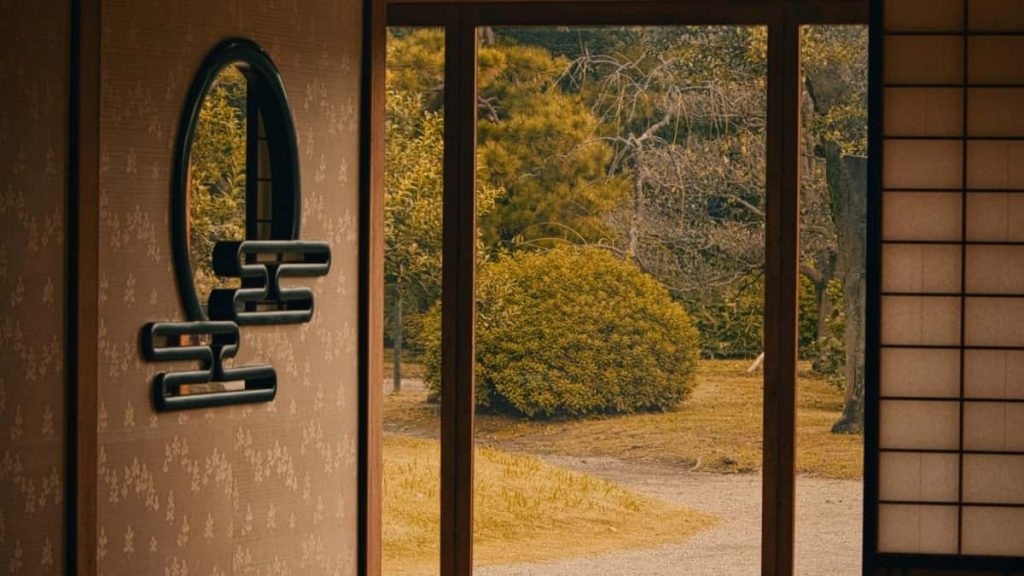 面向中国创作者的实操指南：如何通过 Instagram 找到并触达柬埔寨品牌，达成限时优惠码合作（含模版、话术与风险防范）。