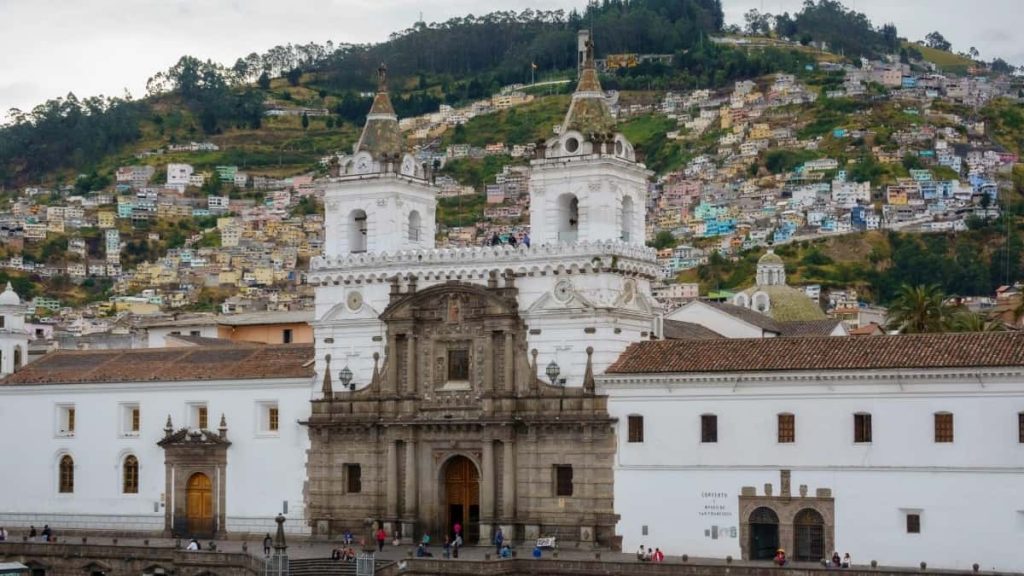 面向中国创作者的实操指南：在Hulu上触达西班牙品牌、建立信任并拿下赞助的可执行策略与模板。