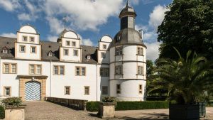 面向中国创作者，教你如何用Apple Music切入马来西亚品牌的微型种草（seeding）计划，含渠道策略、实战话术与本地化建议。