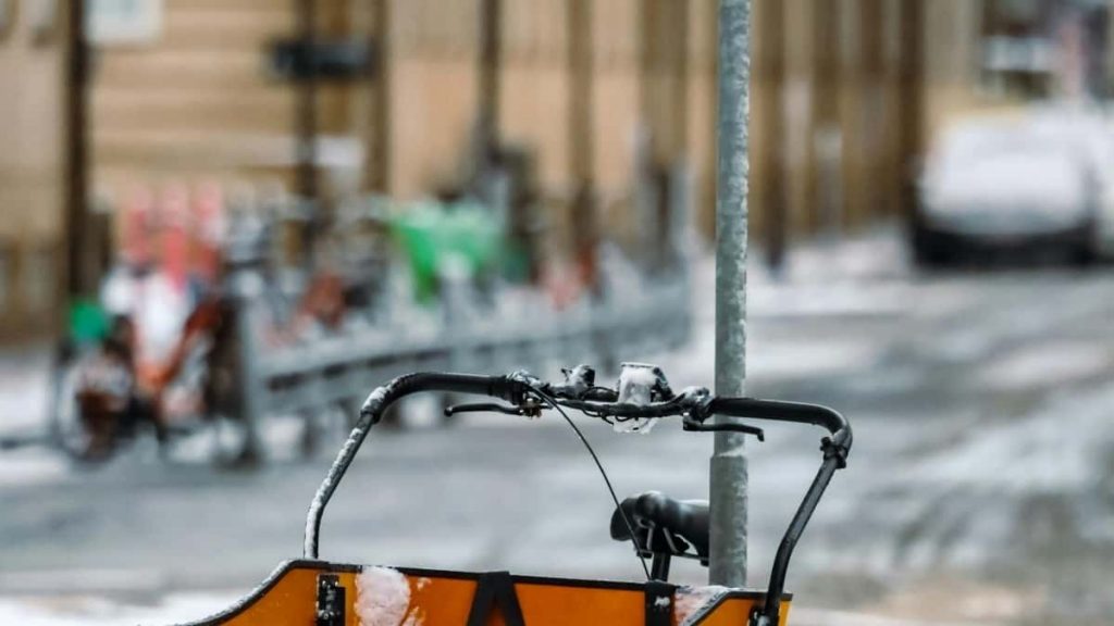 面向中国广告主：实操流程、渠道清单与风险提示，教你找到孟加拉Taobao相关达人合作做美妆教学并高效落地。